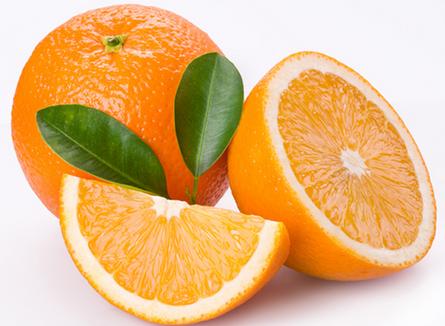 Đối với việc làm đẹp thì cam giúp bạn làm trắng da một cách đơn giản và hiệu quả. 
