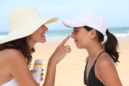 Kem chống nắng có tác dụng bảo vệ làn da của bạn từ 1-2 tiếng kể từ lúc bôi kem 