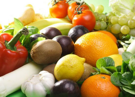 Những loại thực phẩm chứa nhiều vitamin C có khả năng đặc biệt trong việc ngăn chặn sự hình thành của các hắc tố melanin, giúp làn da sáng hơn